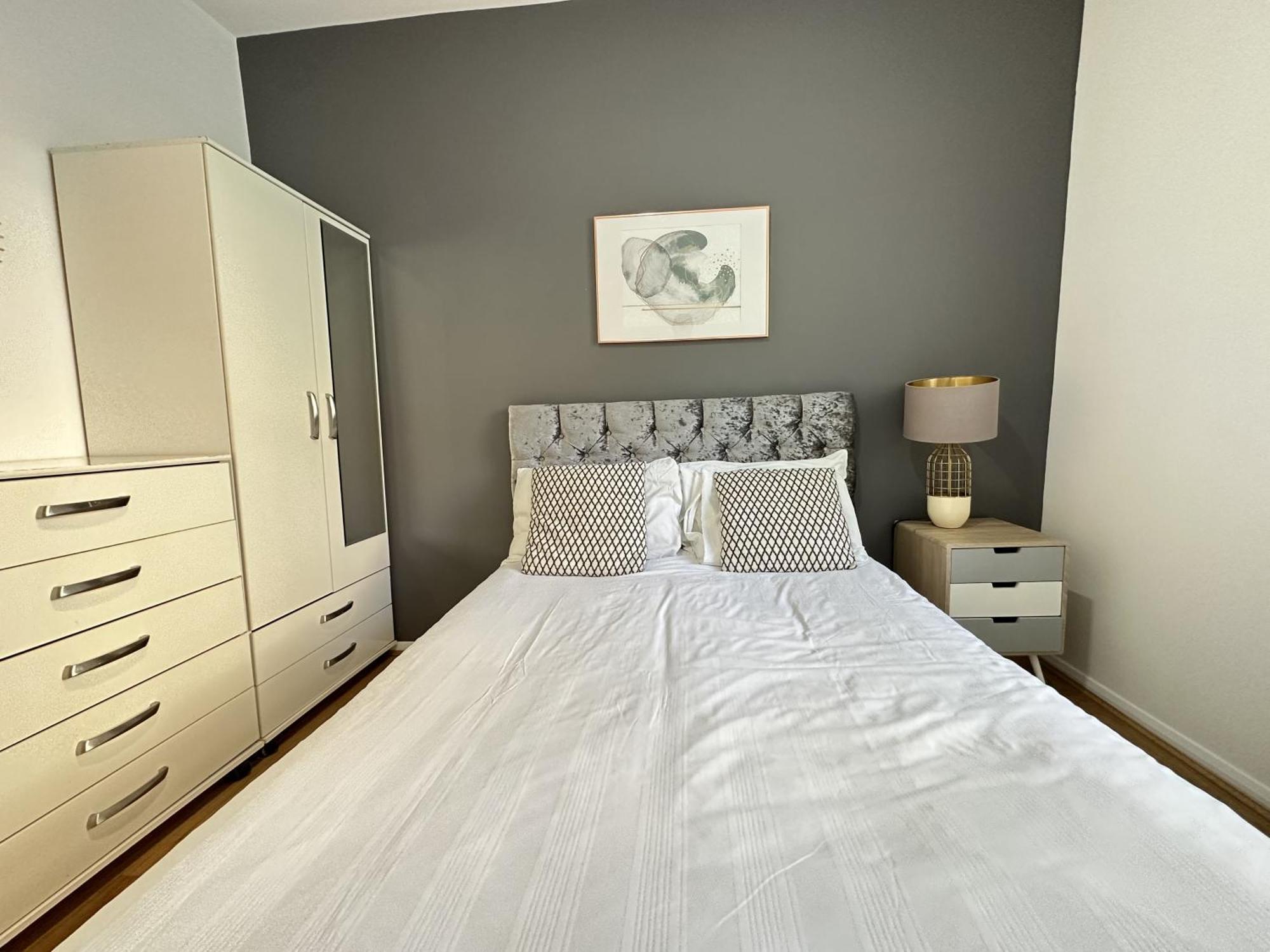 Maple Street Apartments Лондон Екстериор снимка