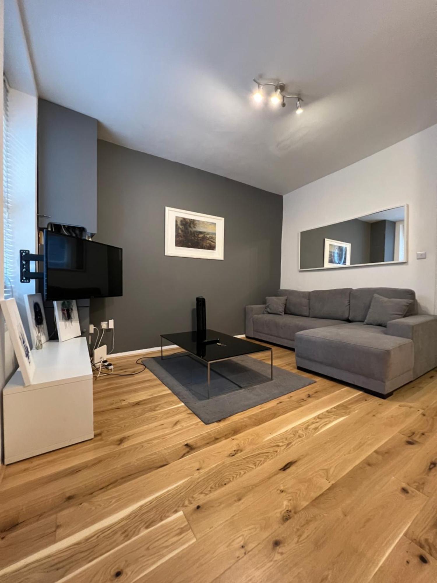 Maple Street Apartments Лондон Екстериор снимка