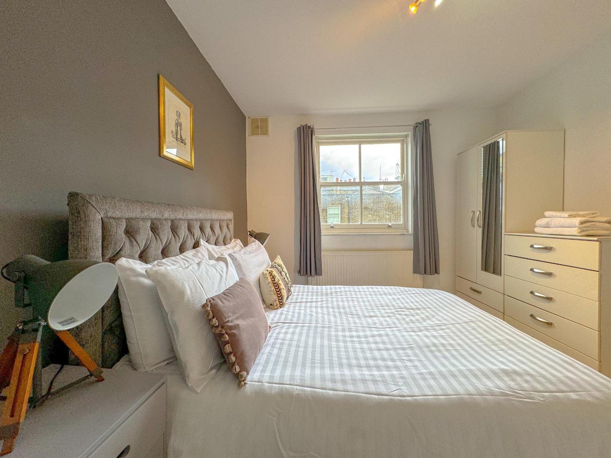 Maple Street Apartments Лондон Екстериор снимка